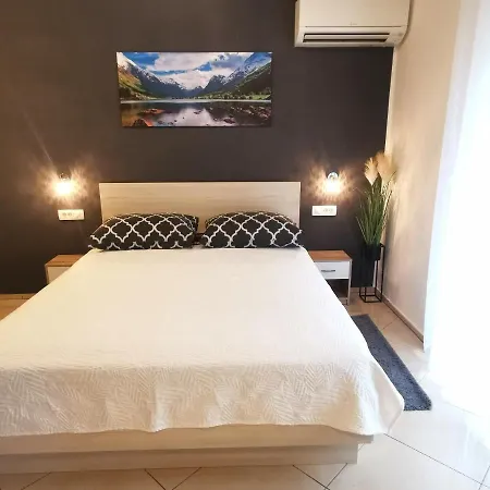 Apartments Rita Nemira Omiš Zewnętrze zdjęcie