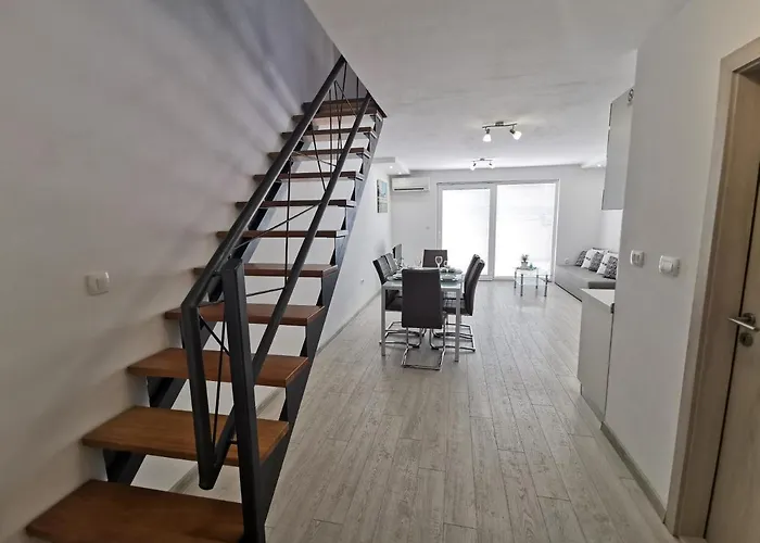 Apartments Rita Nemira